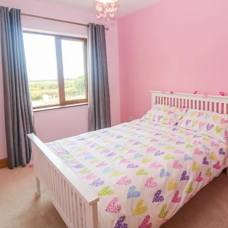 בית נופש Rossanean *